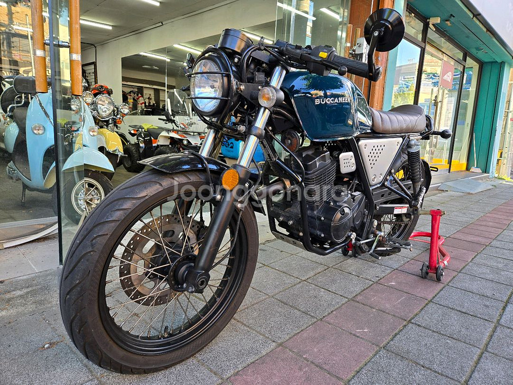 부케너125--8