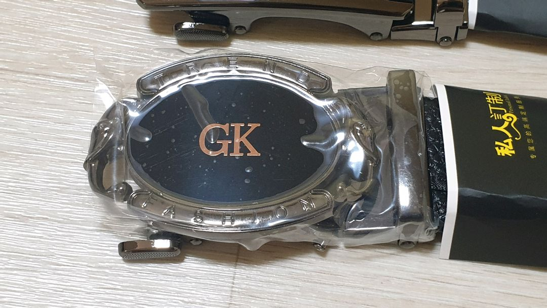 부드러운 가죽 반자동 벨트--5