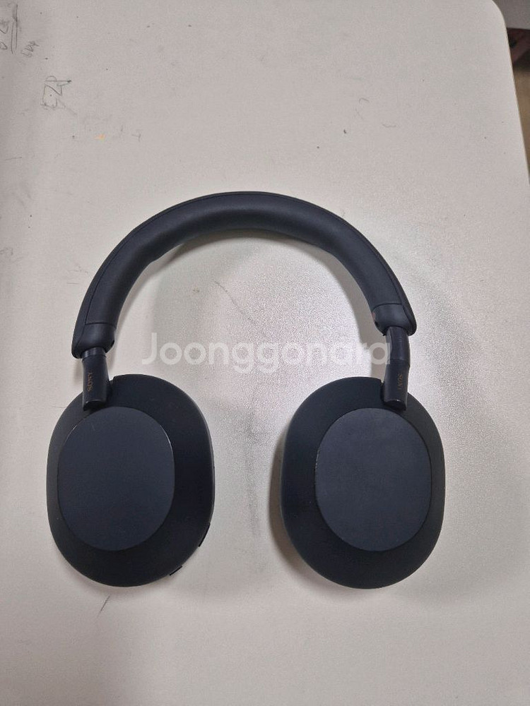 소니 WH-1000XM5 헤드폰 네이비--0