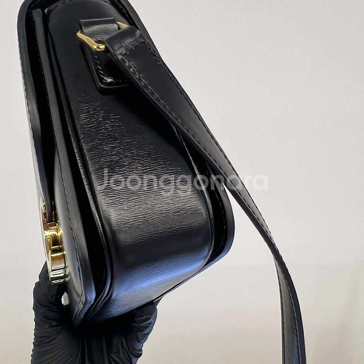 [풀구성]셀린느 트리오페 틴 미듐 크로스백--4