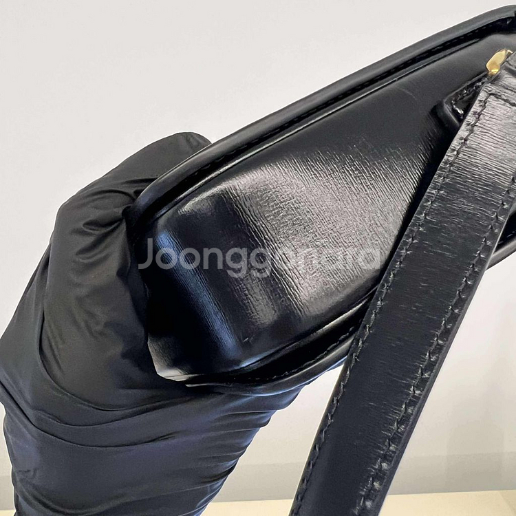 [풀구성]셀린느 트리오페 틴 미듐 크로스백--3