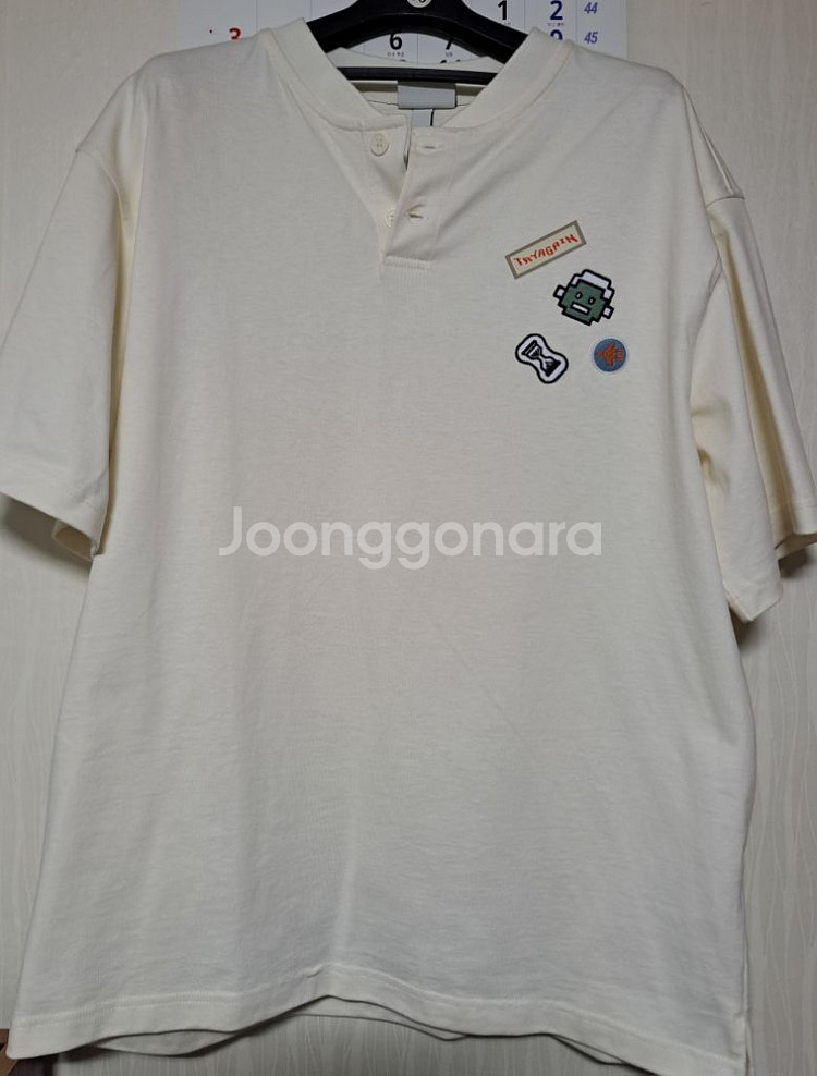 100-105)H&M 반팔 티셔츠--0