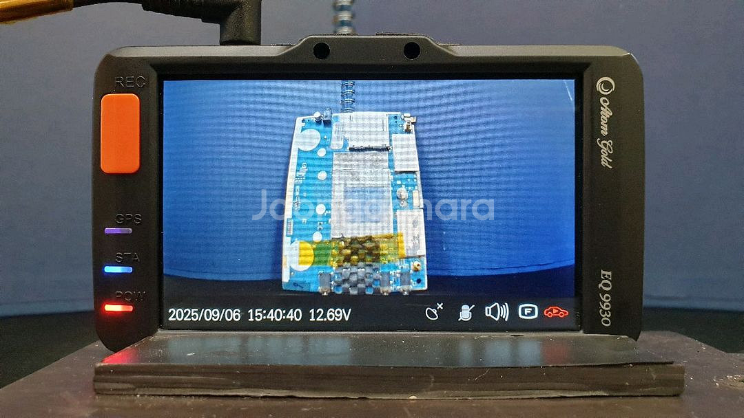 정비된 아톰골드 EQ9930 앞쪽 본체만.--2