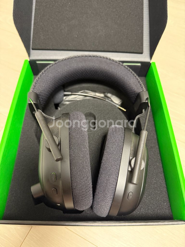razer 블랙샤크 v2 pro 2023팝니다.--1
