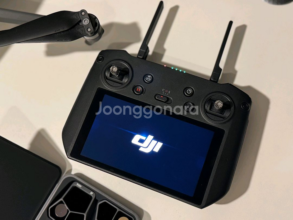 DJI Mavic 3 Pro 플라이 모어콤보Rc pro--4