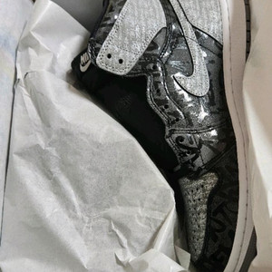 조던 리벨리어네어 265 새제품 팝니다