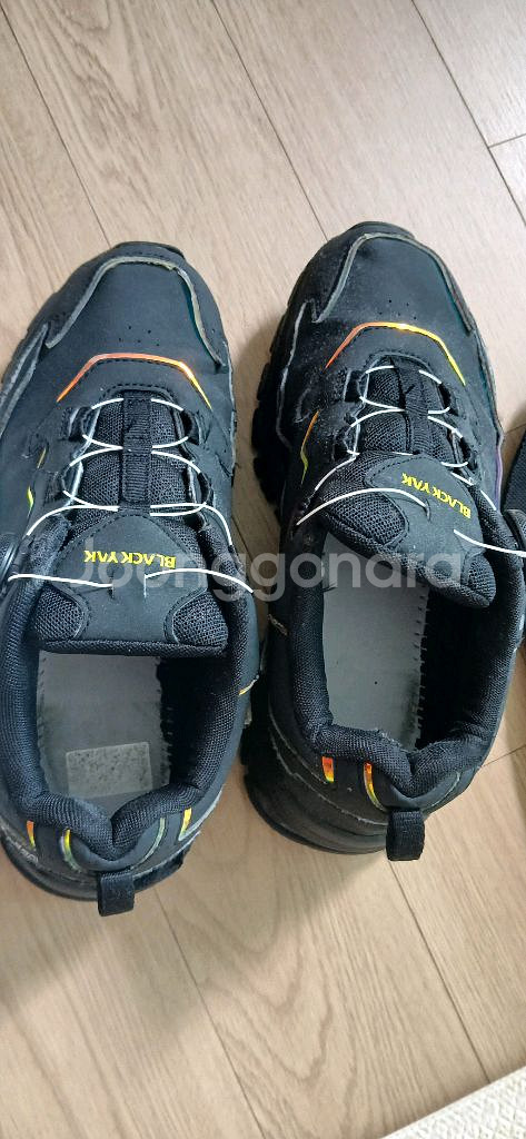 블랙야크 250사이즈 아동운동화--2