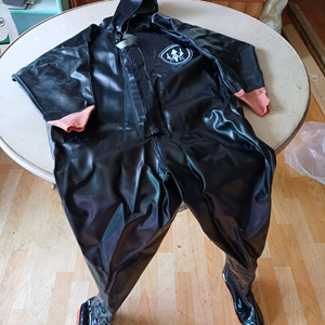 겨울용 전신 장화 ( 낚시, 양식장 ) 이미지