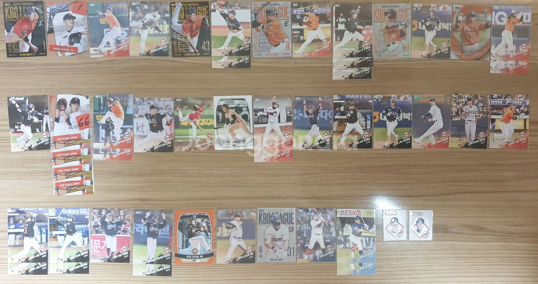 한화 이글스 KBO 크보카드 및 띠부씰 일괄판매합니다--0