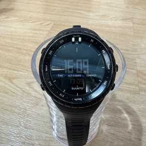 순토 코어 올블랙 시계