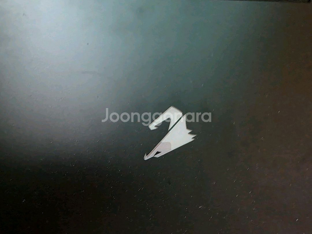 기가바이트 어로스 17G--7