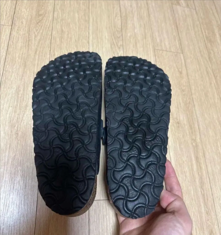 버켄스탁 보스턴 오일드 레더 블랙 레귤러 이미지