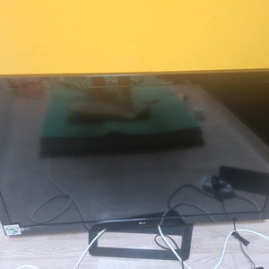 LG 50LS4000