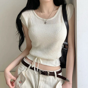 에이블리)백스트랩리본 펀칭 크롭 나시