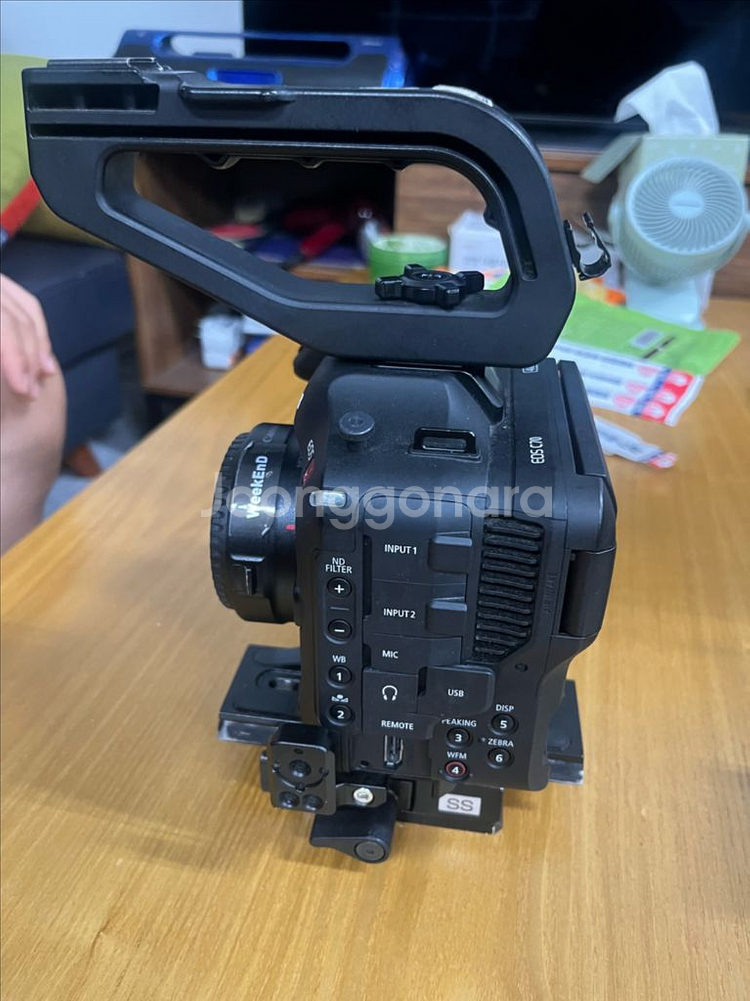 캐논 EOS C70 시네마 카메라--1