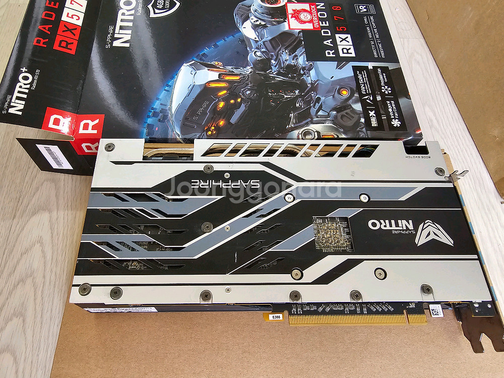사파이어 Nitro+ Radeon RX 570 4gb--1