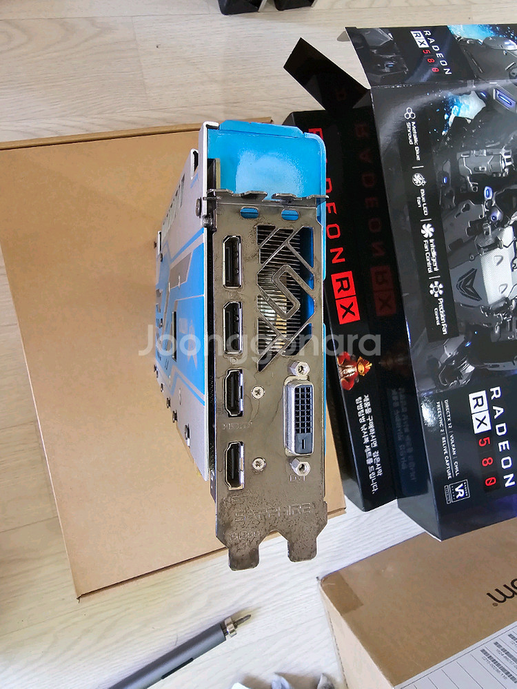 사파이어 라데온 RX 580 Nitro+ 8gb--1