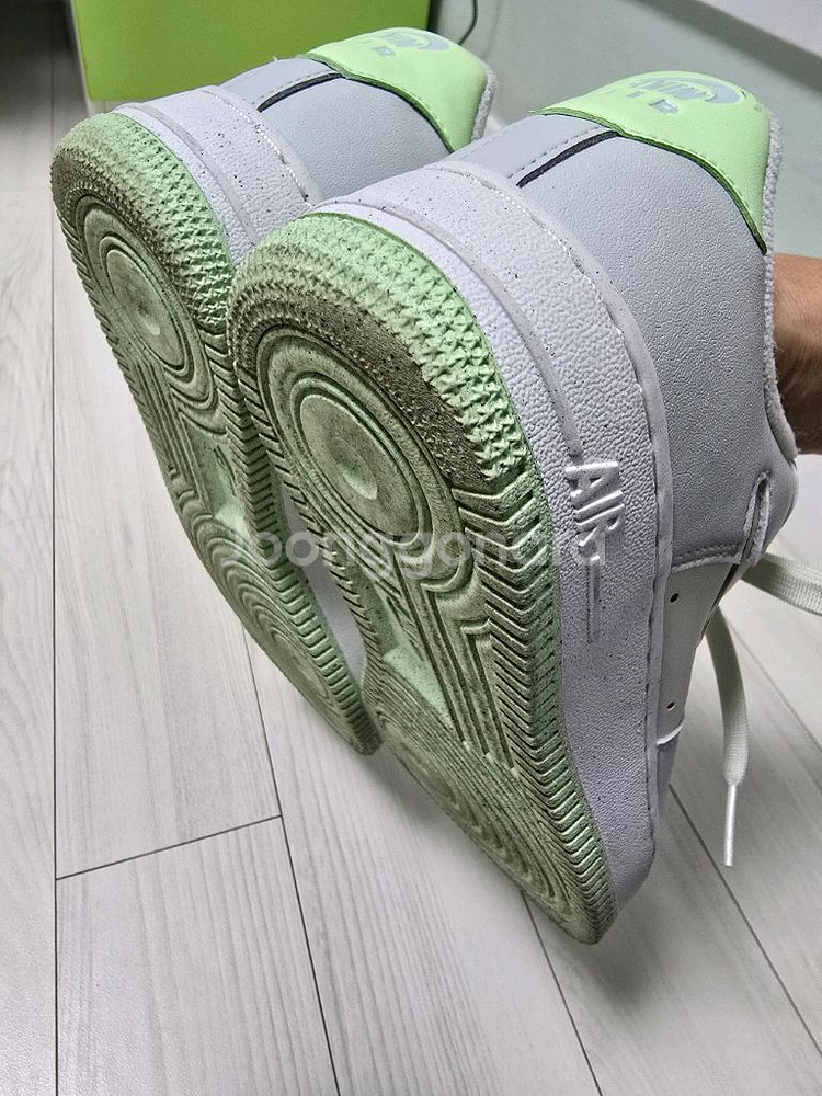 나이키 에어포스1 07 넥스트 네이처 SE 4번착용운포--5