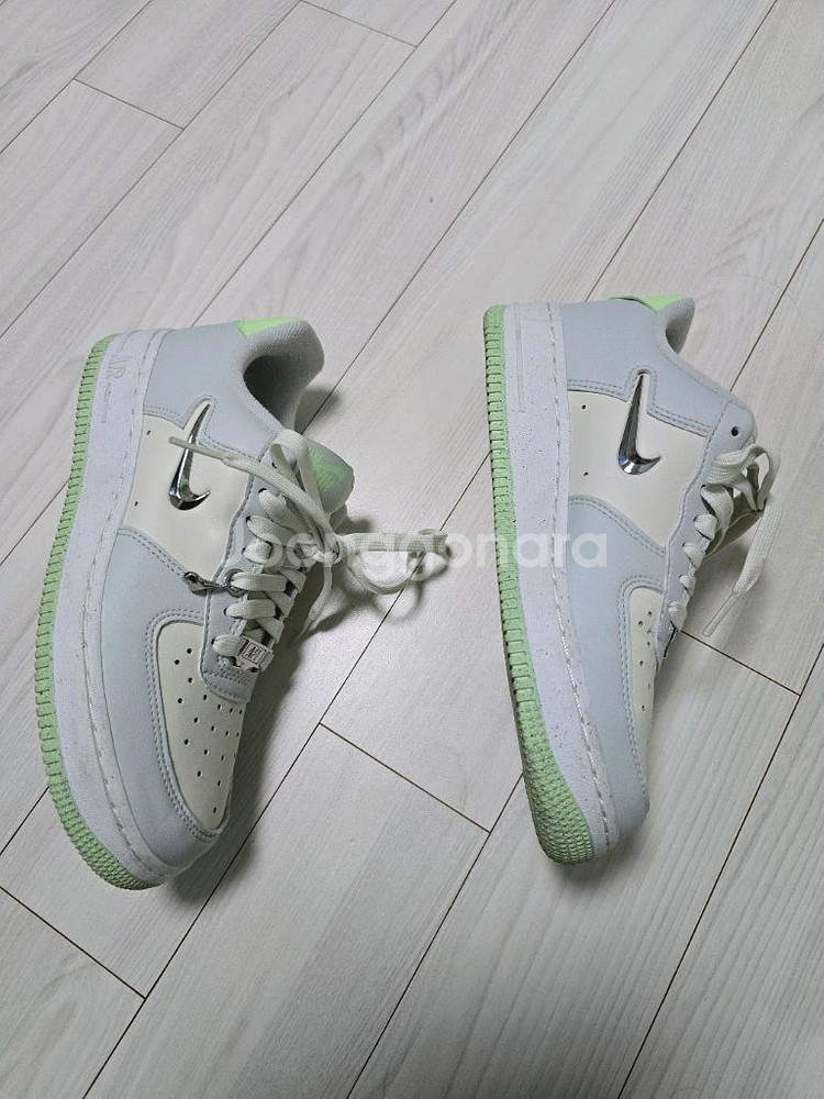 나이키 에어포스1 07 넥스트 네이처 SE 4번착용운포--0