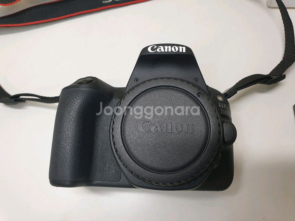 캐논 EOS 200D 바디(렌즈제외) 택포--2