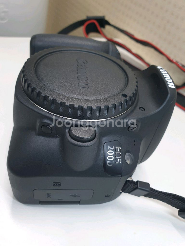 캐논 EOS 200D 바디(렌즈제외) 택포--3