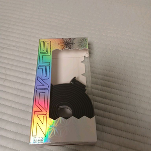 (찐)슈퍼카츠 휜색 이미지