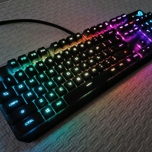 ROG Strix Scope RX 광축 완전방수 키보드