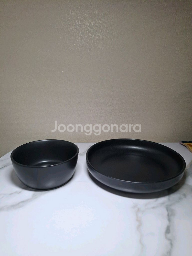 H&M Home 블랙 매트 볼+접시 세트 (새상품)--0