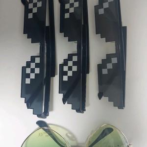 픽셀 & 하트 선글라스