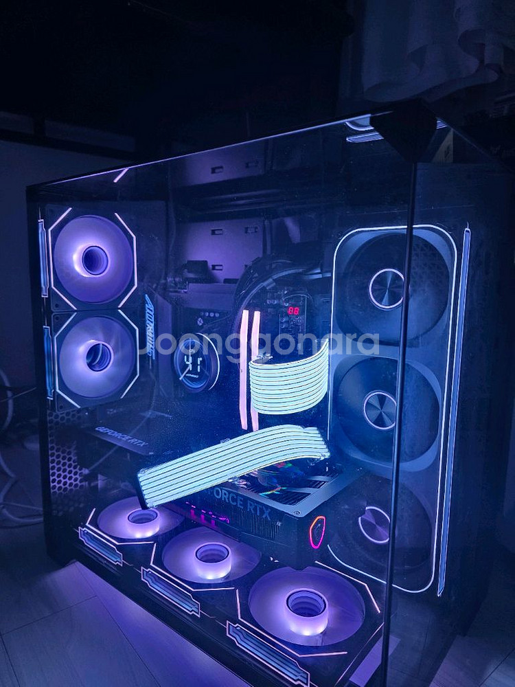 9800X3D X870E 5080 MSI 본체--0