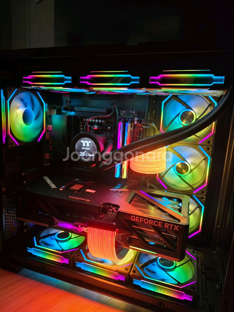 9800X3D RTX5080 불칸본체 팝니다--0