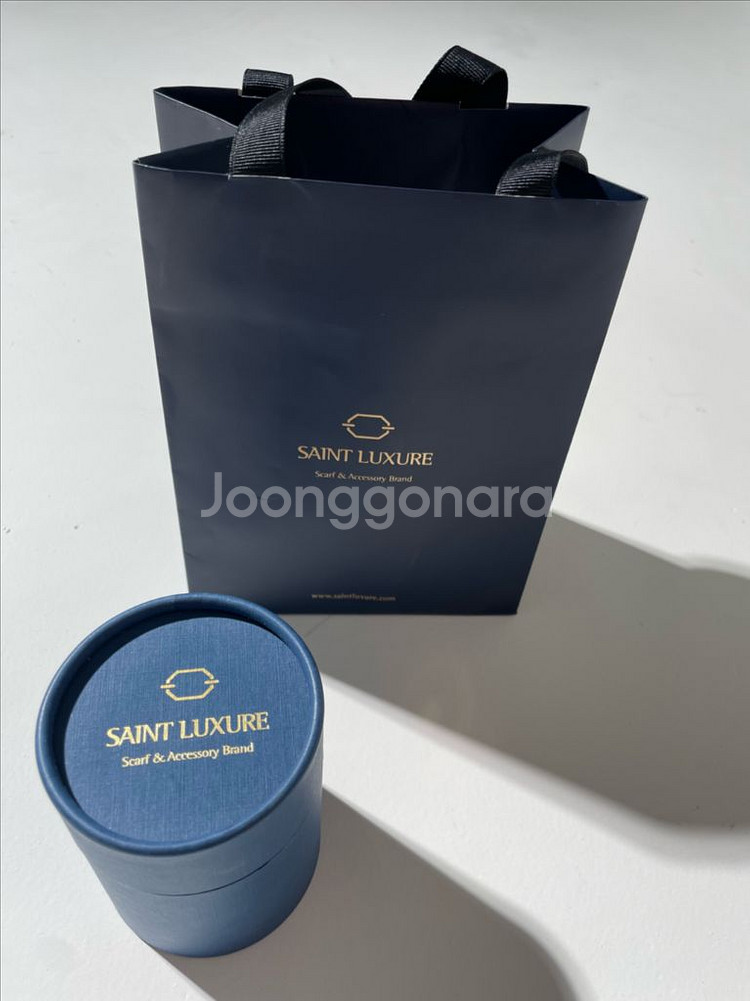 Saint Luxure 휘스퍼 베이지 미차 스카프--2