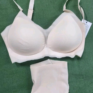 무배송)베리시 팬티&브라세트.심리스.핑크베이지색