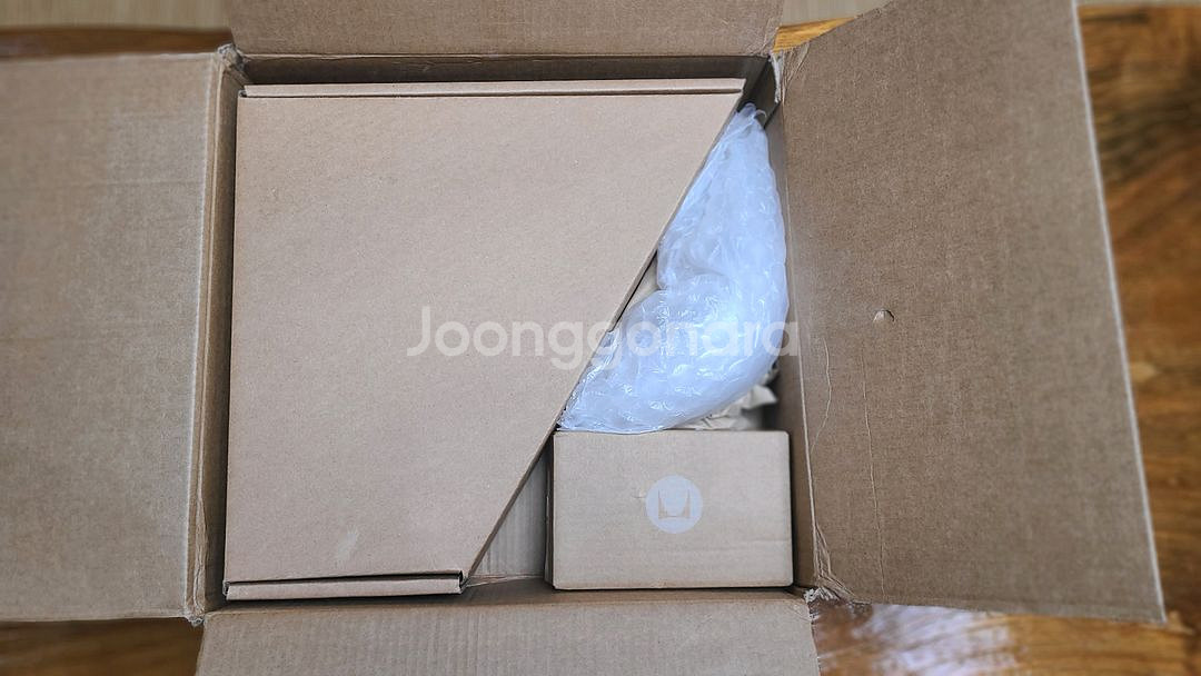 허먼밀러 올린 모니터암 팝니다.--1