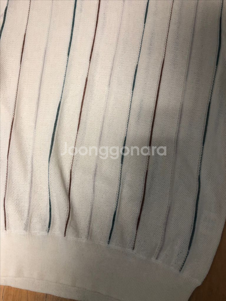 알마니아 화이트 컬러 스트라이프 니트 반팔티 50--4