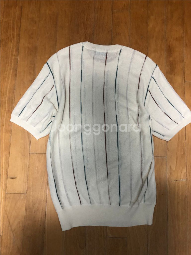 알마니아 화이트 컬러 스트라이프 니트 반팔티 50--1