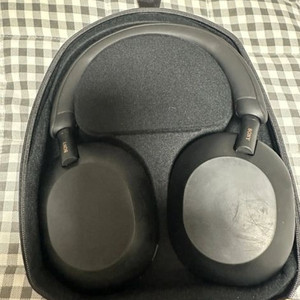 Sony 1000xm5 헤드셋 판매합니다