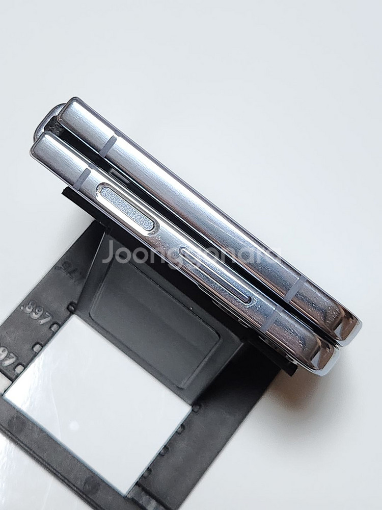 갤럭시Z플립4 256G 무잔상 블루 55181--6
