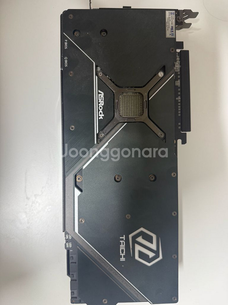 애즈락 라데온 rx 6800xt 타이치 풀박--1
