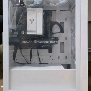 PNY 지포스 RTX 5060 Ti OC D7 8GB