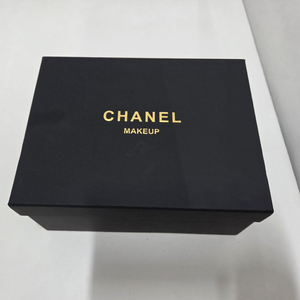 샤넬 크로스백 팔아요 새상품