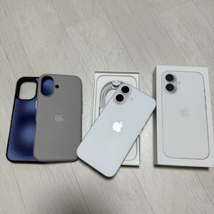 아이폰 16일반 화이트