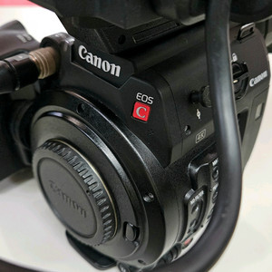 캐논 EOS C200 시네마캠코더 영상장비 시네마카메라