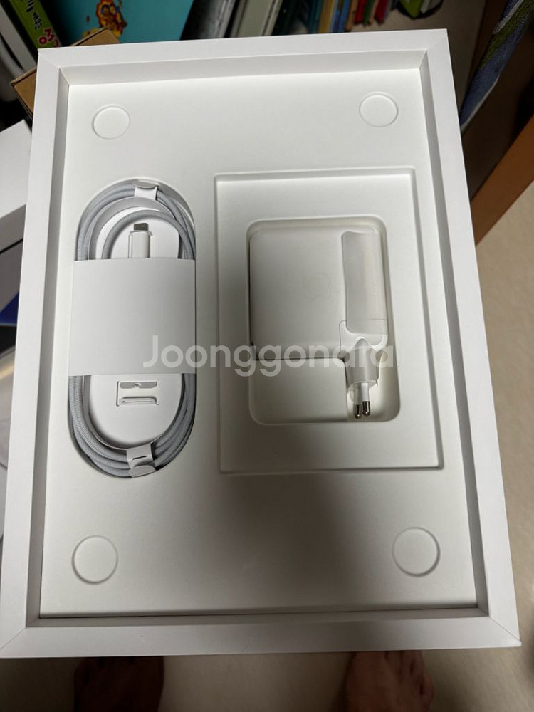 (대구) 맥북프로 M1 14인치 16G 1테라 판매--7