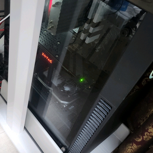 라이젠5 5600x gtx1080ti 컴퓨터