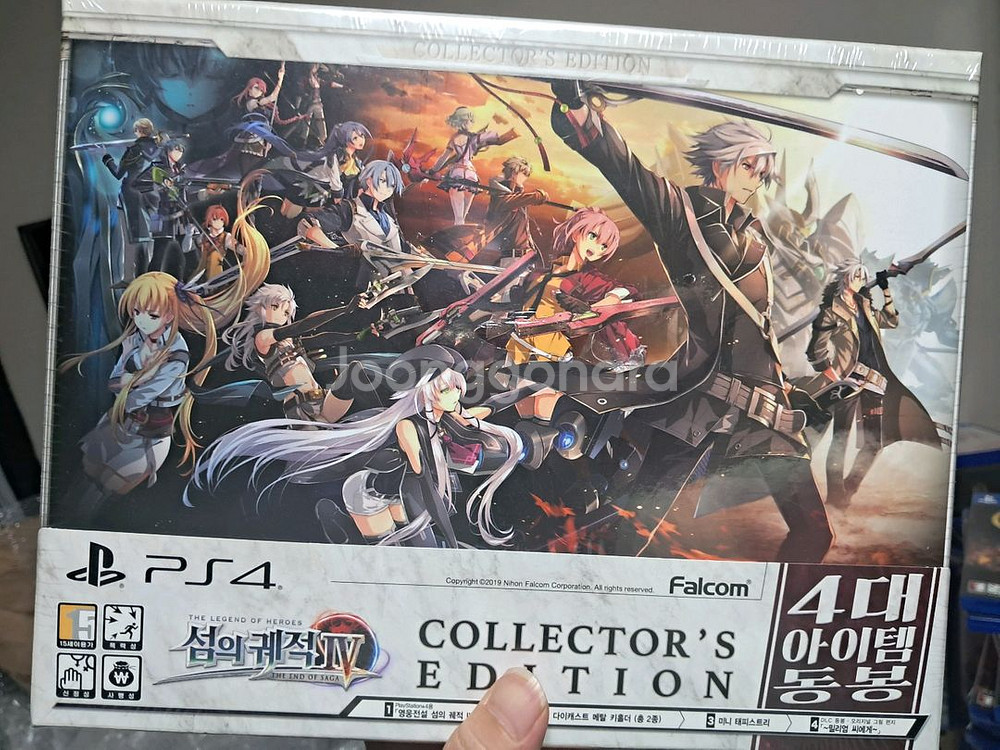 ps4 섬의궤적4 컬렉터즈에디션 새상품 비닐 살짝찢김--0