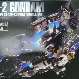 PG 언리쉬드 퍼스트건담 rx-78-2(미개봉) 팝니다