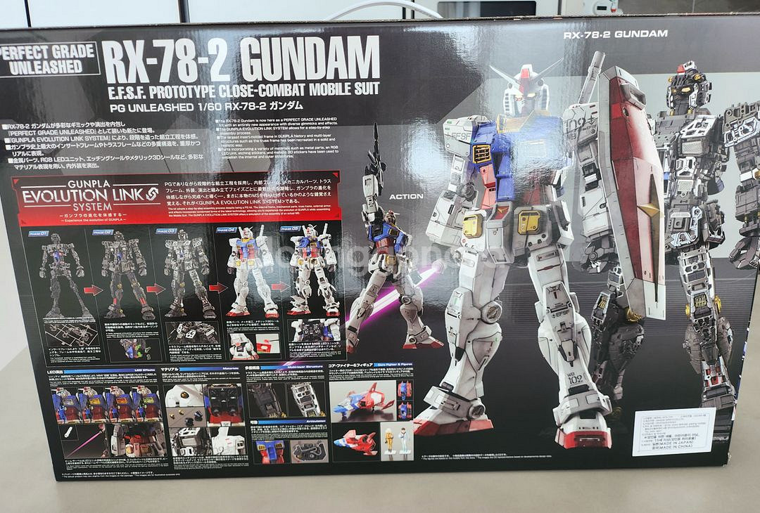 PG 언리쉬드 퍼스트건담 rx-78-2(미개봉) 팝니다--1