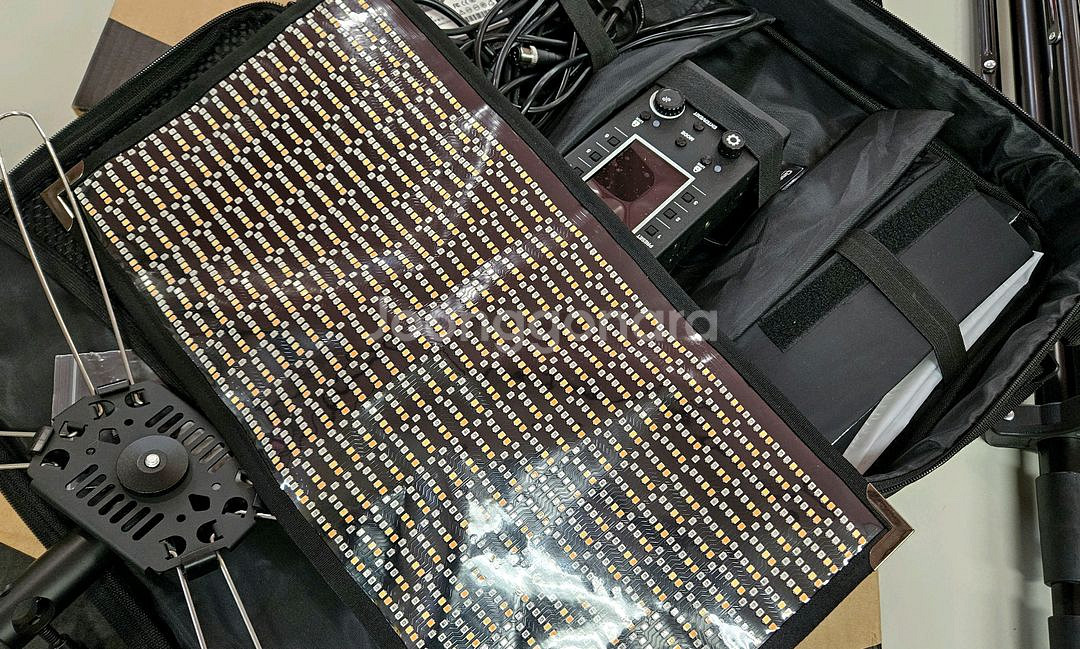 시네로이드 CL CFL 800v 플렉시블 LED촬영조명--1