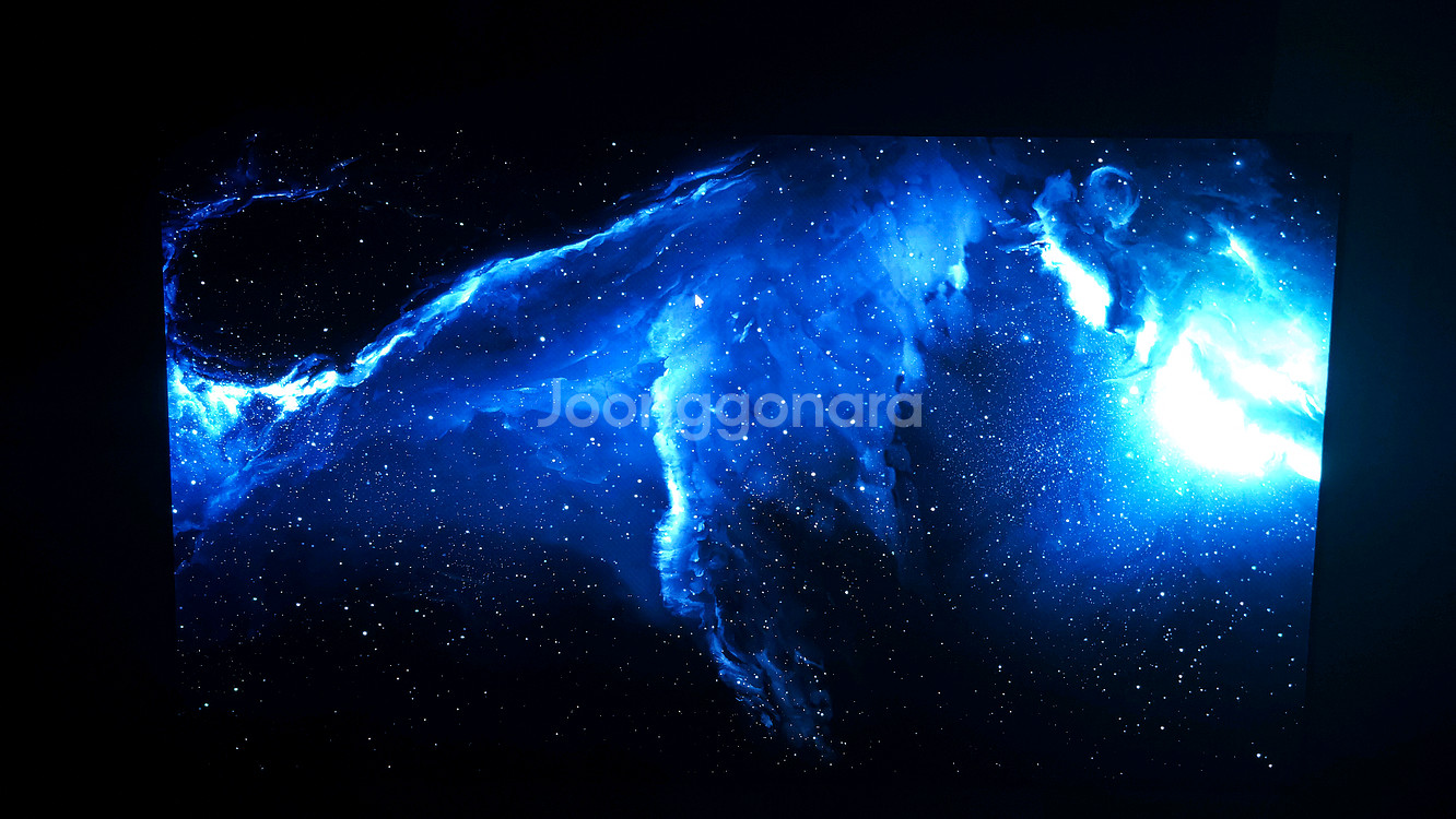 lg oled 42c2 42인치 화이트 모니터 팝니다.--1